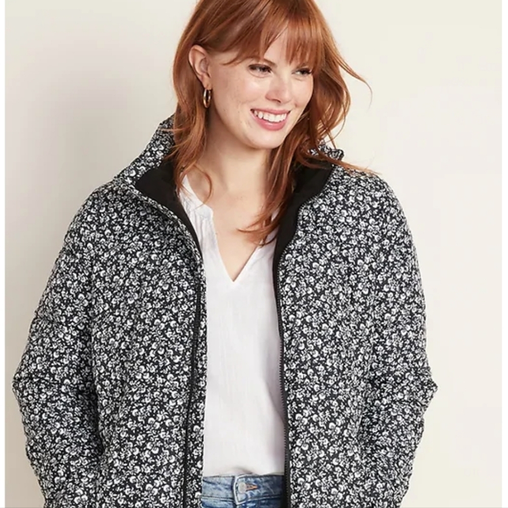 Old Navy Frost-Free Black & White Floral Puffer Jacket Small